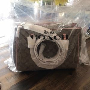 Coach bag!! BRAND NEW